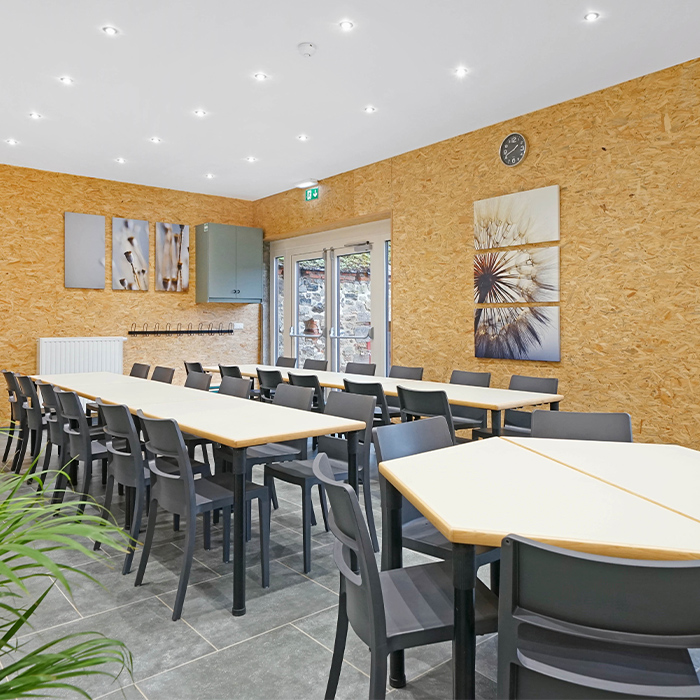 la-ferme-du-parc-page-agora-champetre-location-salle-teambuilding-evenements-gal-salle-ecurie-01
